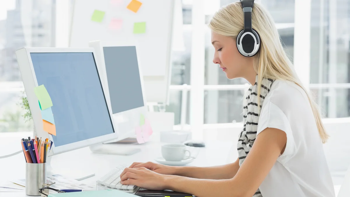 Web design România: tendințe și standarde pentru site-uri profesionale